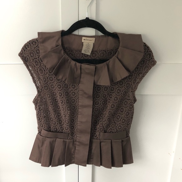 Lace top - Picture 1 of 4